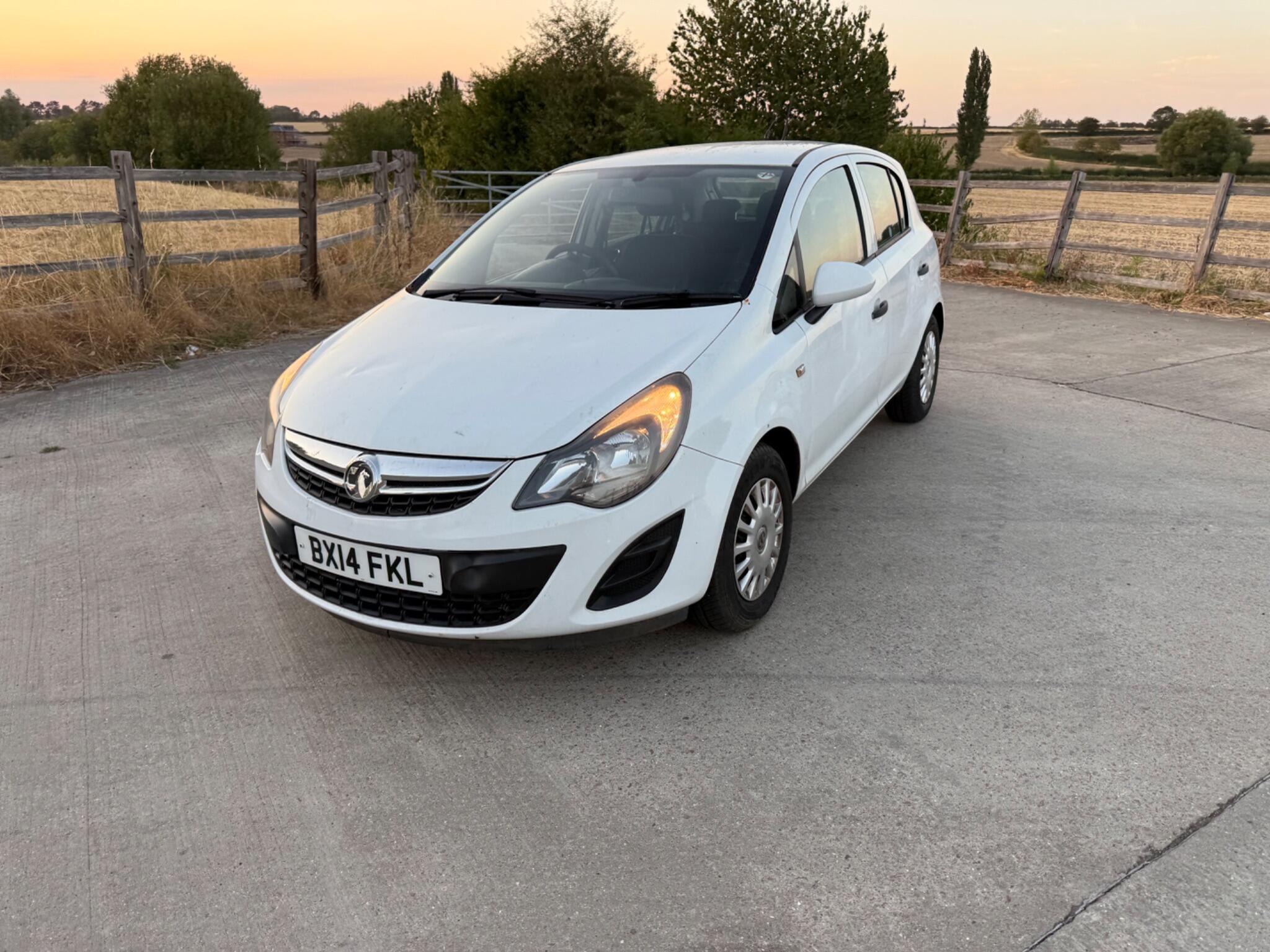 Vauxhall Corsa 1.3 CDTi ecoFLEX S Euro 5 (s/s) 5dr (A/C) — photo 41 of 74